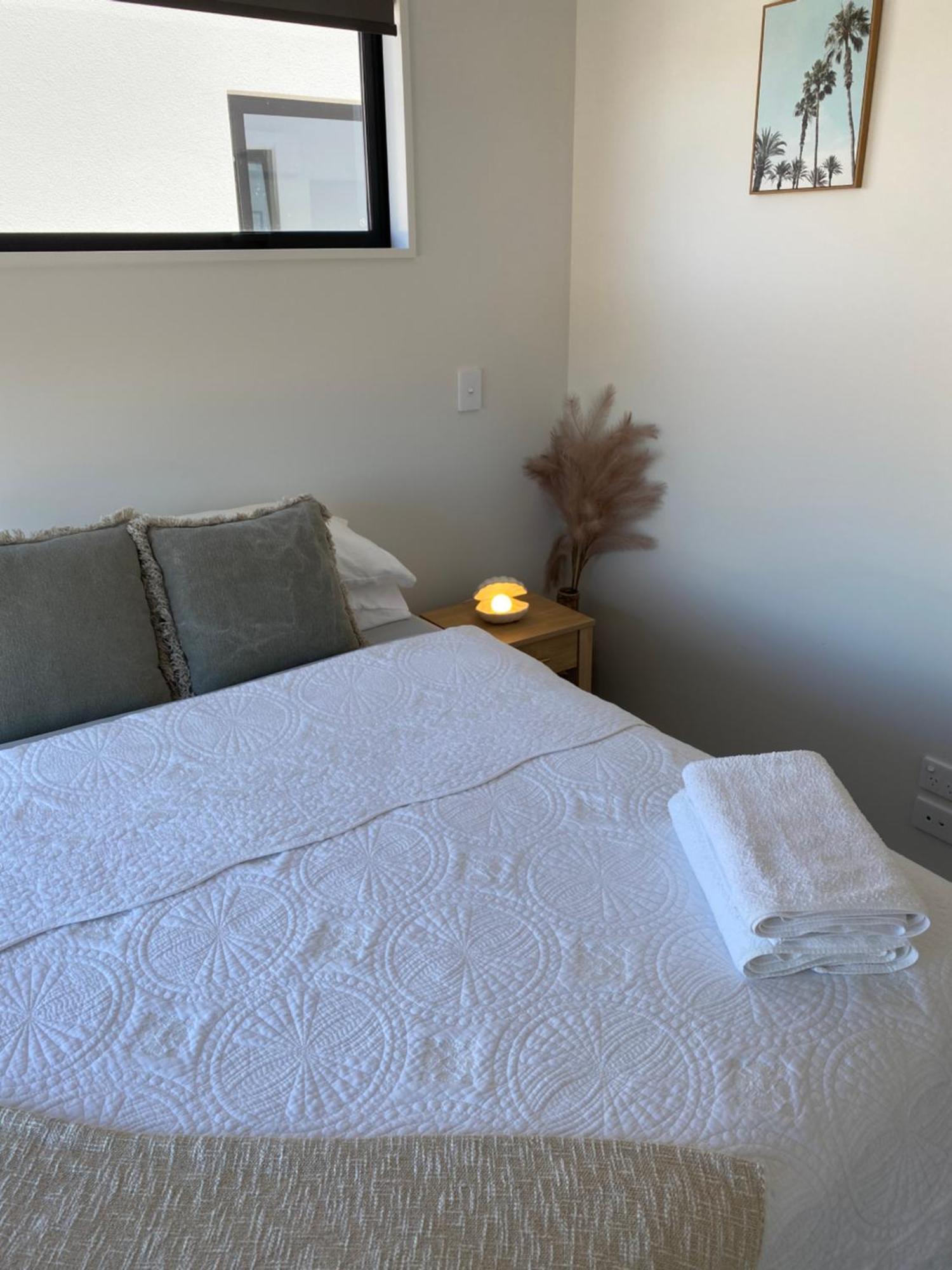 Villa The Little Gem At Merivale -1km To Saint Albans